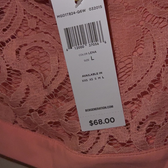 BCBGENERATION LENA CROP TOP - Picture 3 of 4